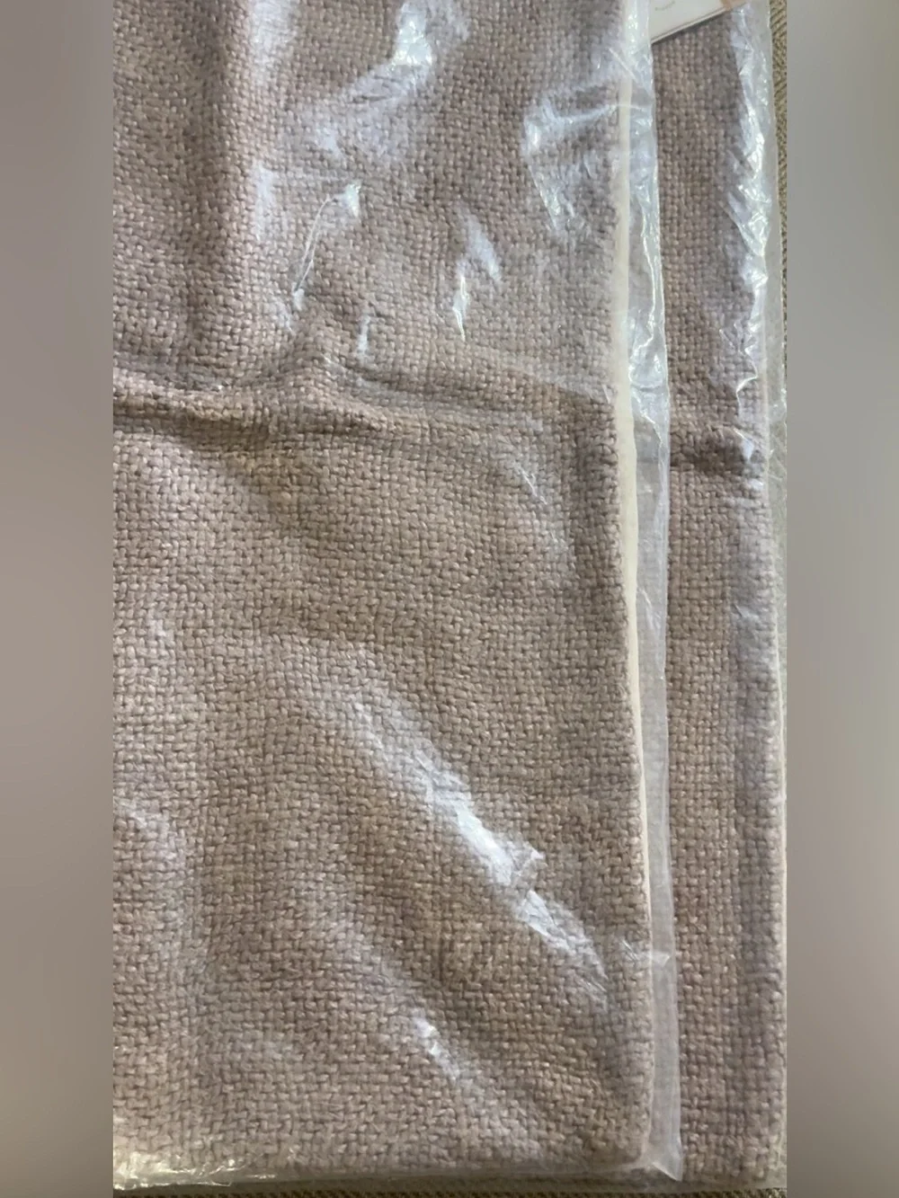 NWT (1) Pottery Barn Faye Textured Linen 16